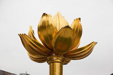 《暗黑2》重制版与原版CG动画对比 画面更美